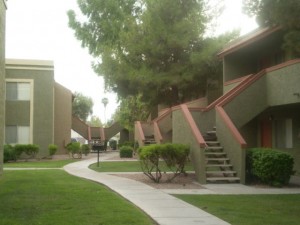 apartments near phoenix: covina