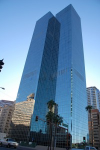 apts phoenix: phoenix tower