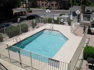 apts phoenix: lakefront